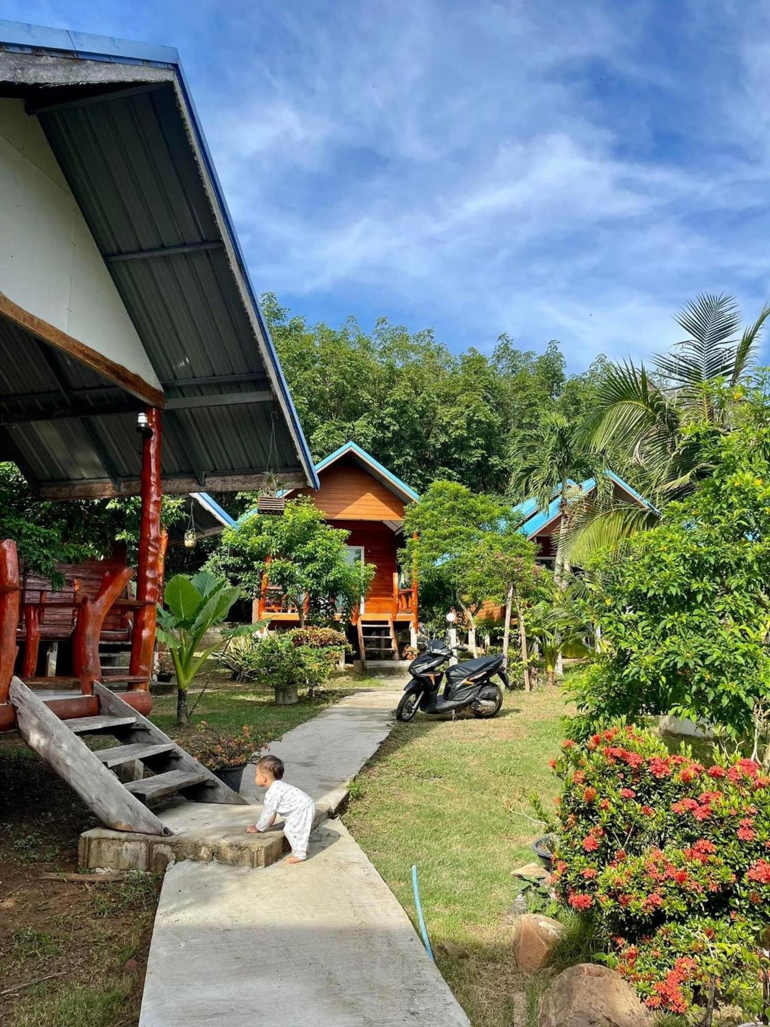 Happy Home Kohjum Koh Jum Dış mekan fotoğraf